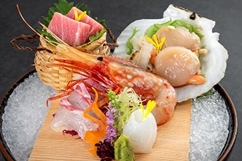 刺身盛り合わせ