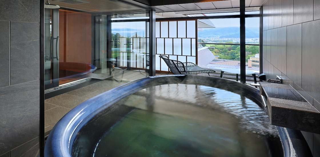 露天風呂和洋室花の館